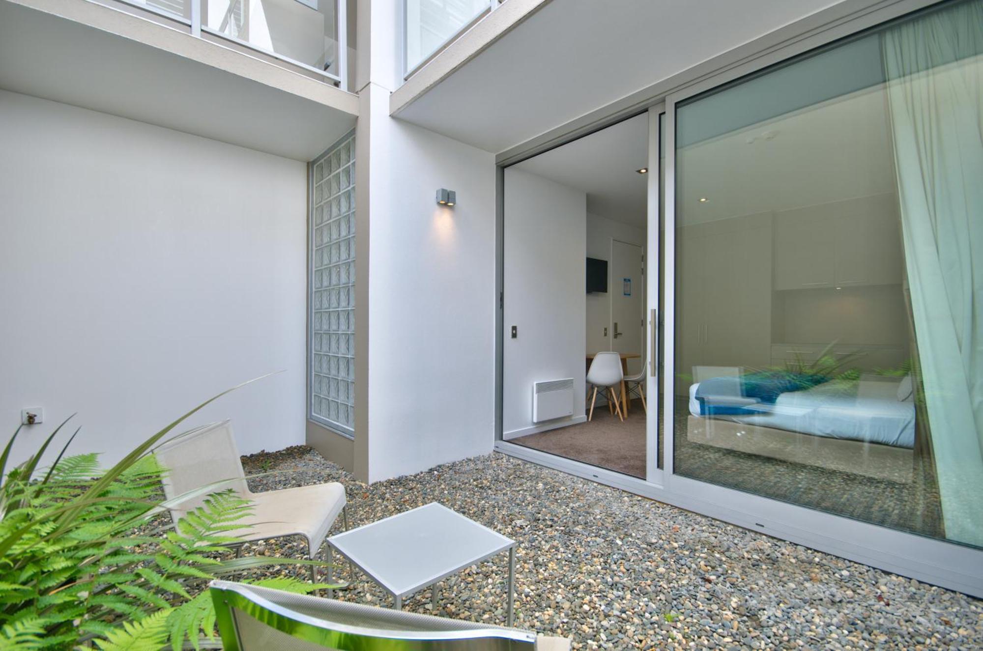 Lakeside Central Studio Apartment Queenstown Bagian luar foto