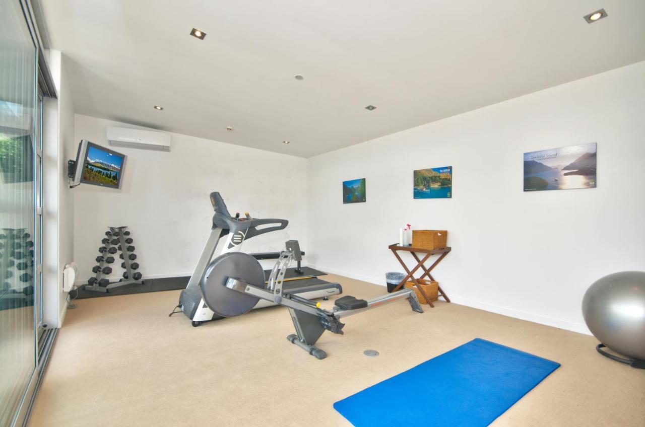 Lakeside Central Studio Apartment Queenstown Bagian luar foto